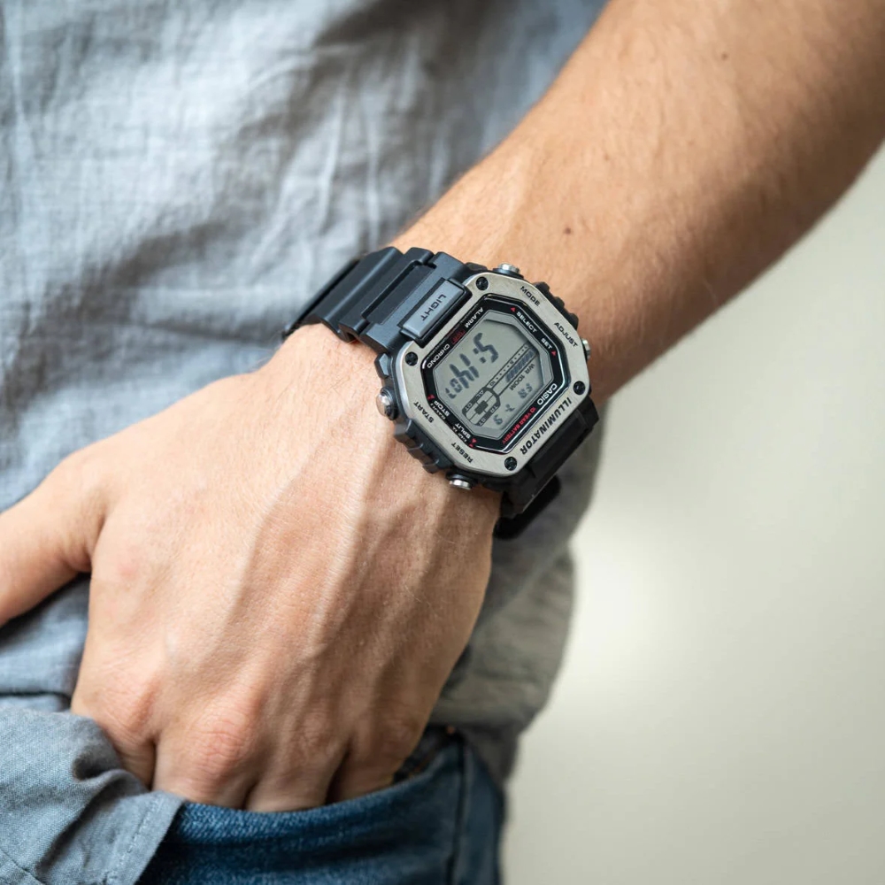 ساعت مچی مردانه کاسیو Casio مدل MWD-110H-1AV - Image 3